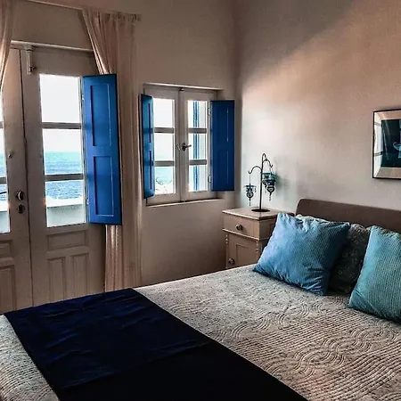Apartment Blue4u Imerovigli (Santorini)