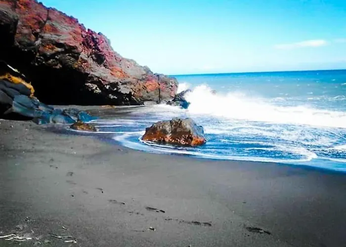Blue4u Imerovigli (Santorini)